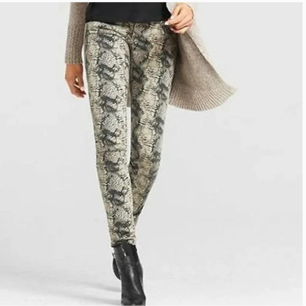 Cabi diamondback super skinny jeans